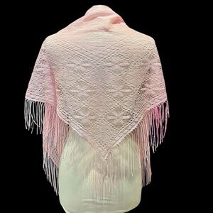 Vintage pink piano V style shawl